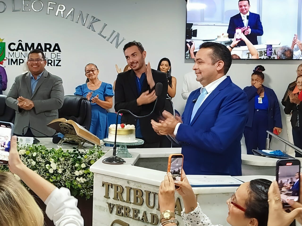 Whallassy Oliveira e Aurélio Gomes tomam posse como vereadores de Imperatriz