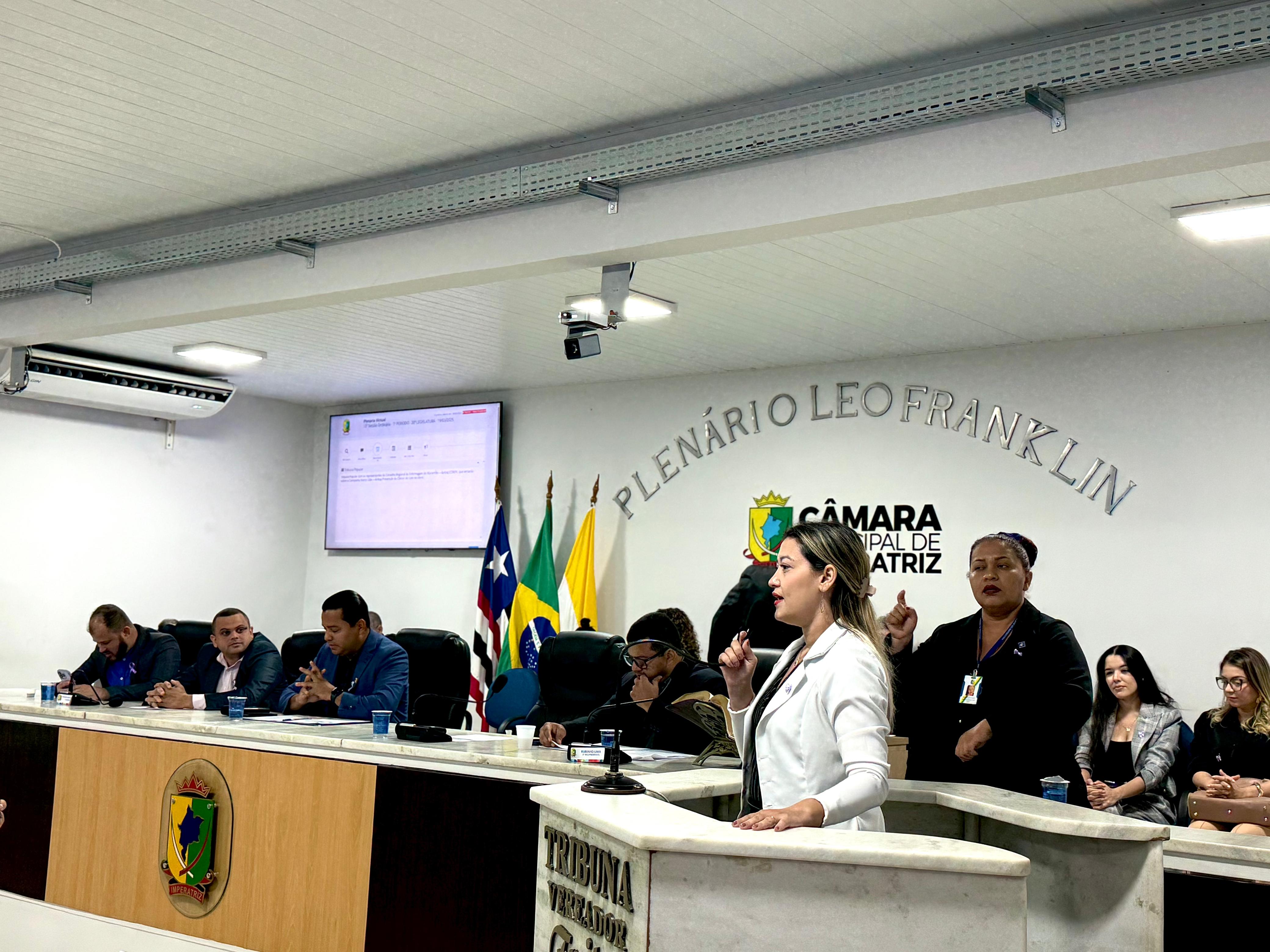 Tribuna Popular debate Campanha Março Lilás de Prevenção do Câncer de Colo de Útero