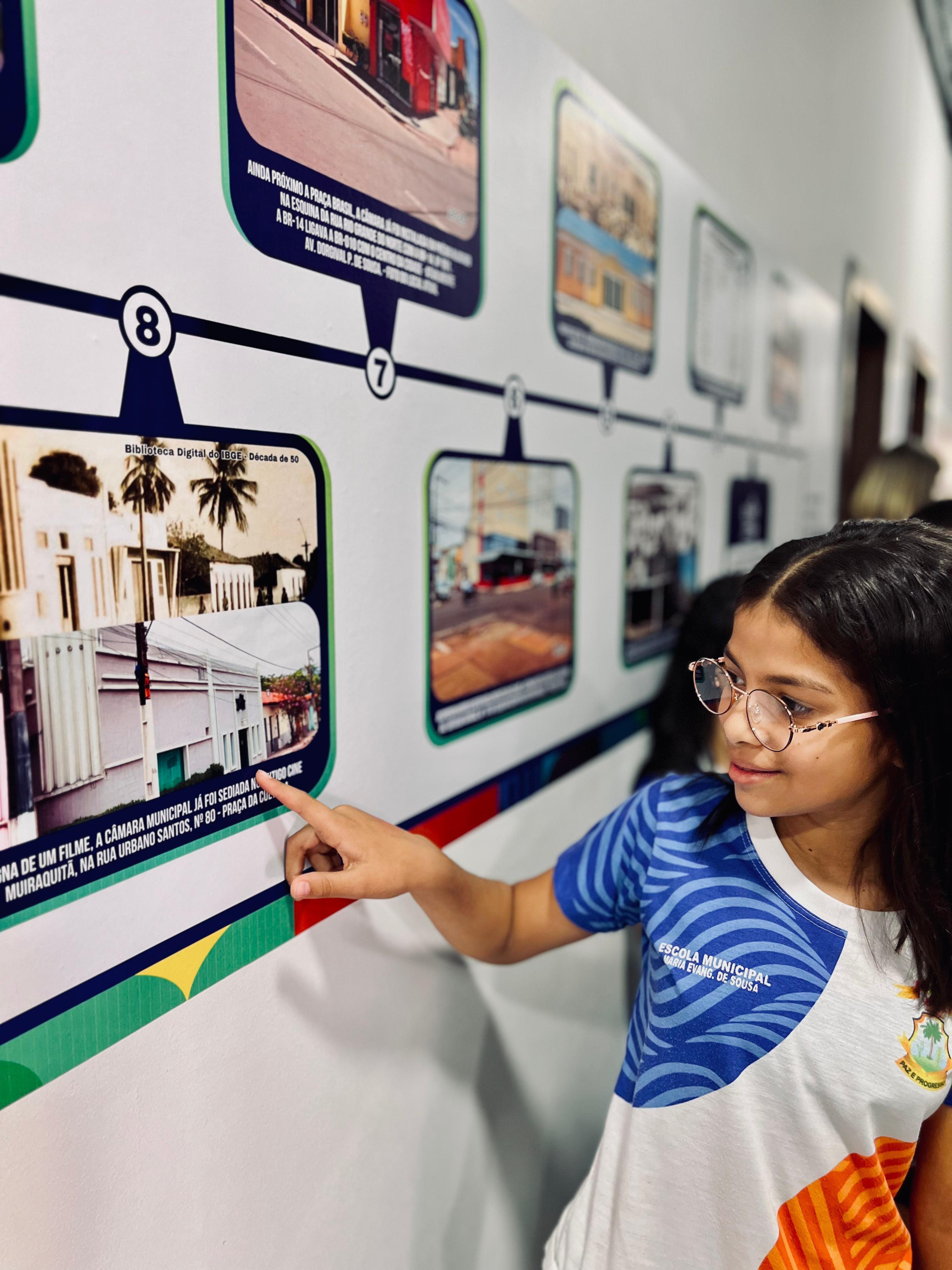 Escola Infantil Maria Evangelista visita Câmara Municipal