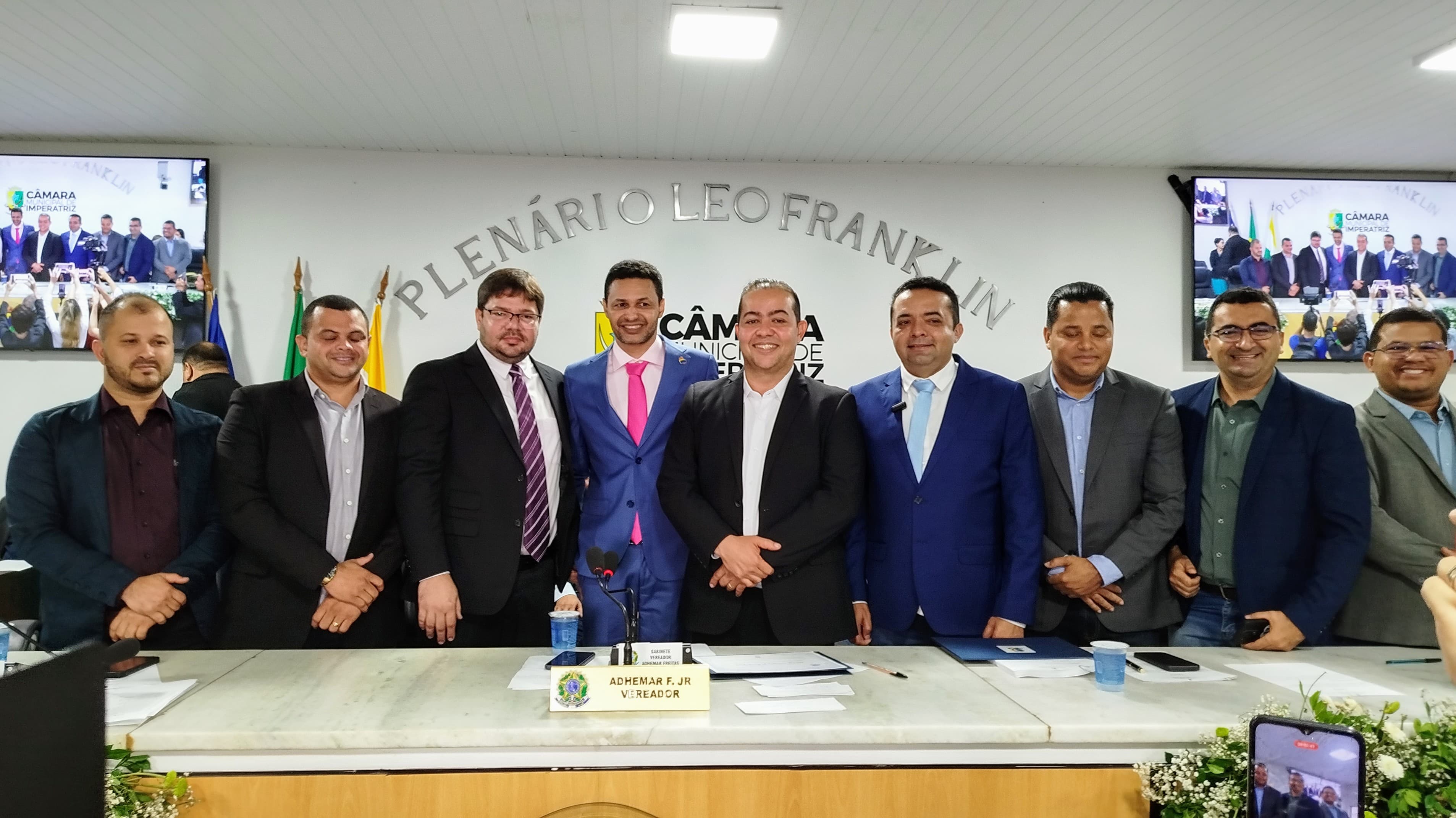 Whallassy Oliveira e Aurélio Gomes tomam posse como vereadores de Imperatriz