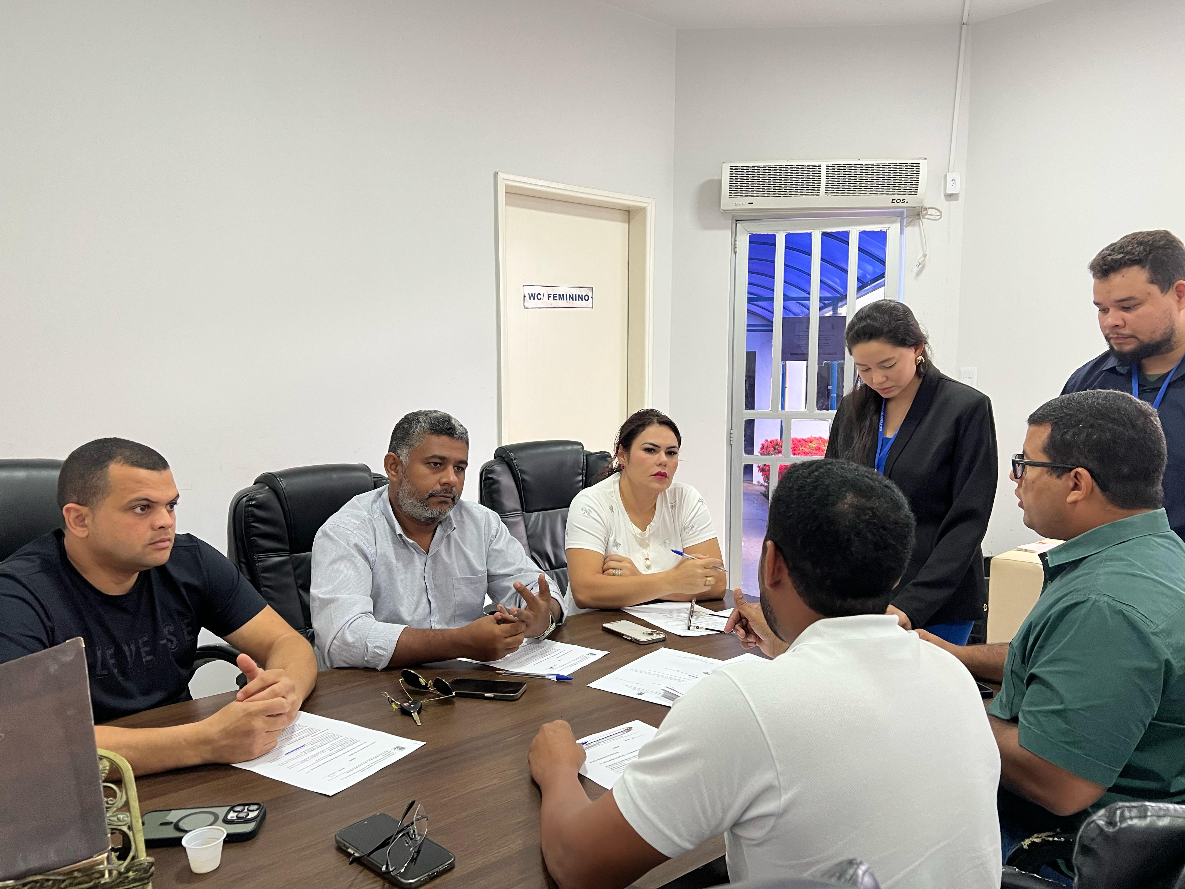 Reunião da Comissão Permanente de Constituição, Justiça e Redação Debate Projetos em Tramitação