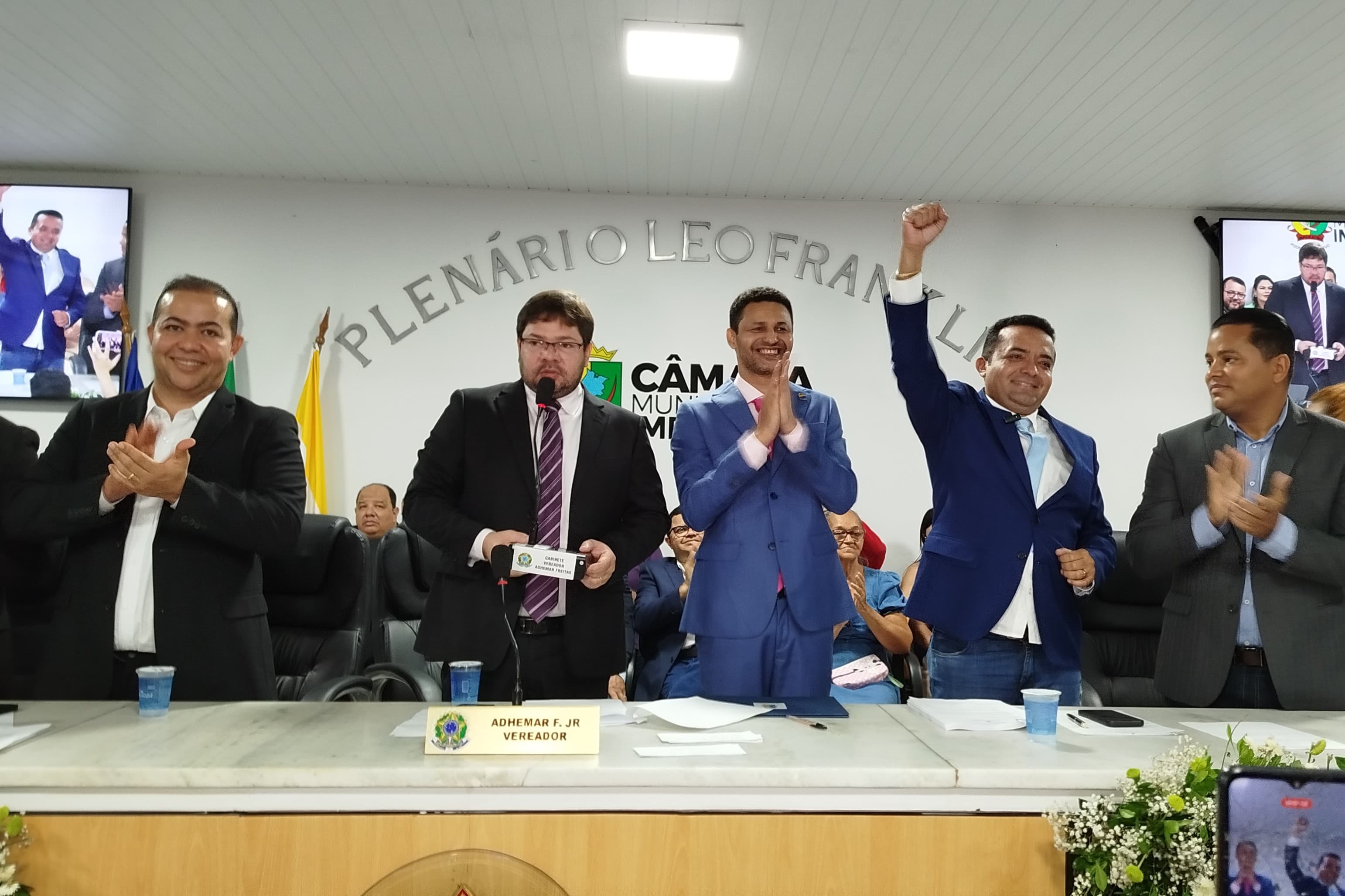 Whallassy Oliveira e Aurélio Gomes tomam posse como vereadores de Imperatriz