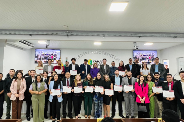 Câmara realiza solenidade para entrega de honrarias