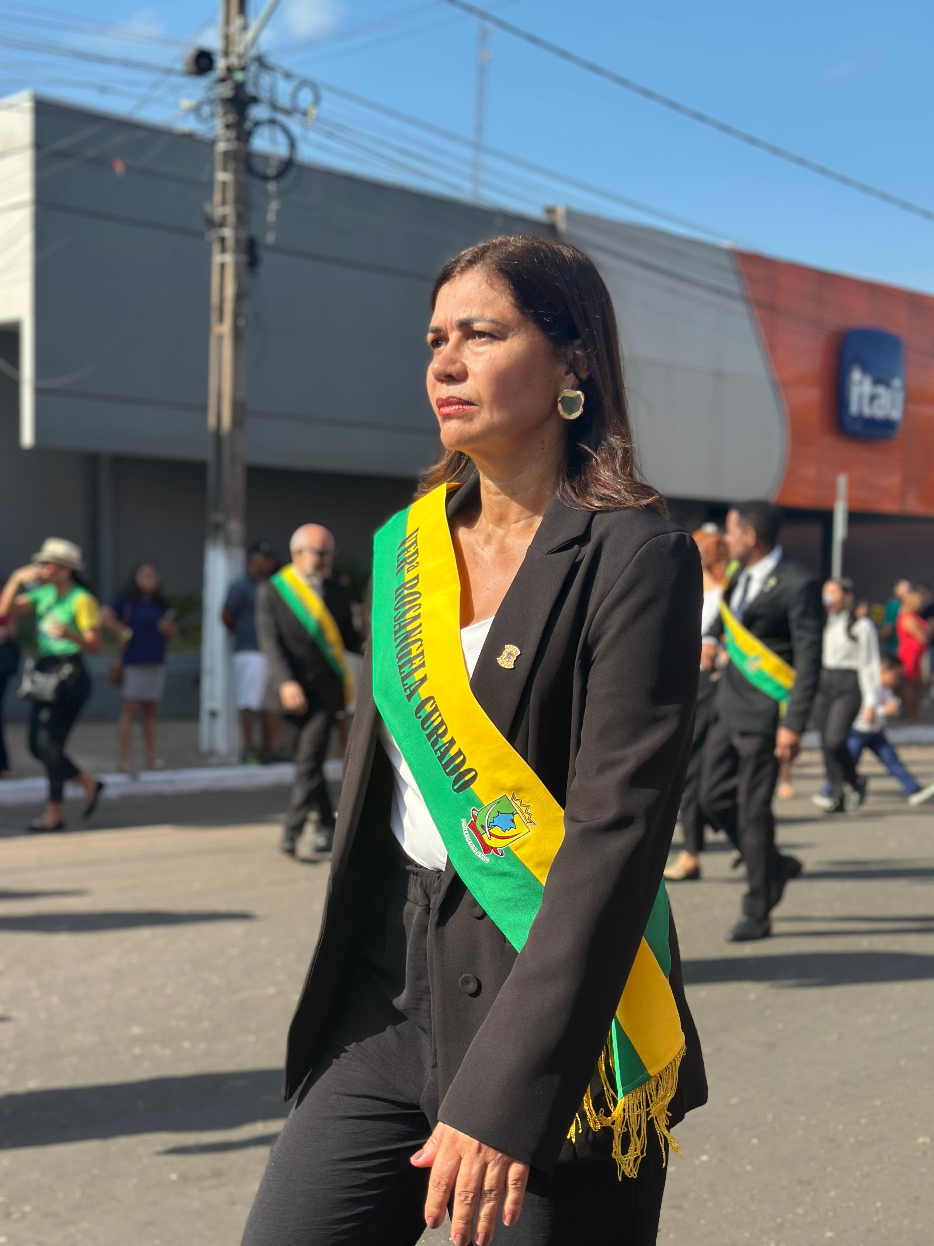 Vereadores participam do Desfile Cívico de 7 de Setembro