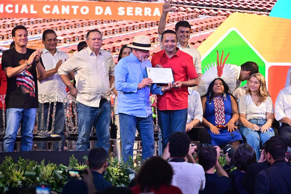 Câmara concede Título de Cidadão Imperatrizense ao presidente Luiz Inácio Lula da Silva