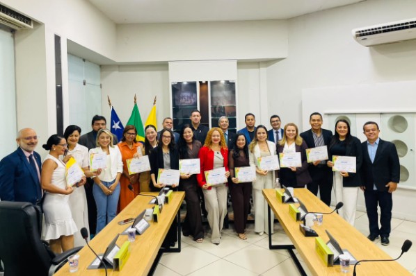 Câmara homenageia cerimonialistas de Imperatriz com Moção de Aplausos